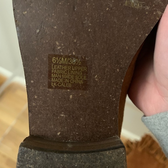 Lucky Brand - Chestnut Suede Tassel Boots - Great condition! Size 6.5 - Picture 9 of 9